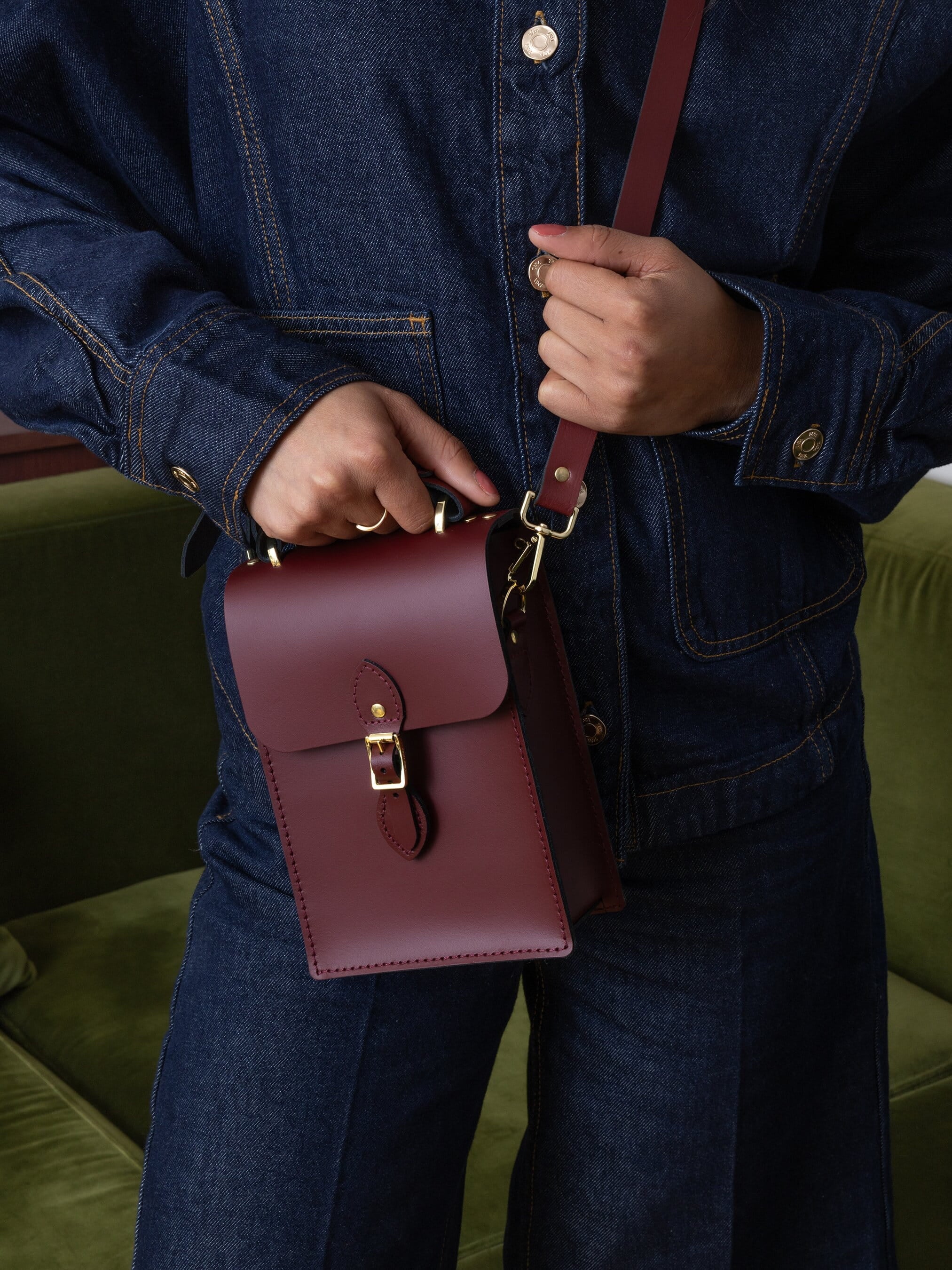 The Artisan Binocular Bag - Oxblood