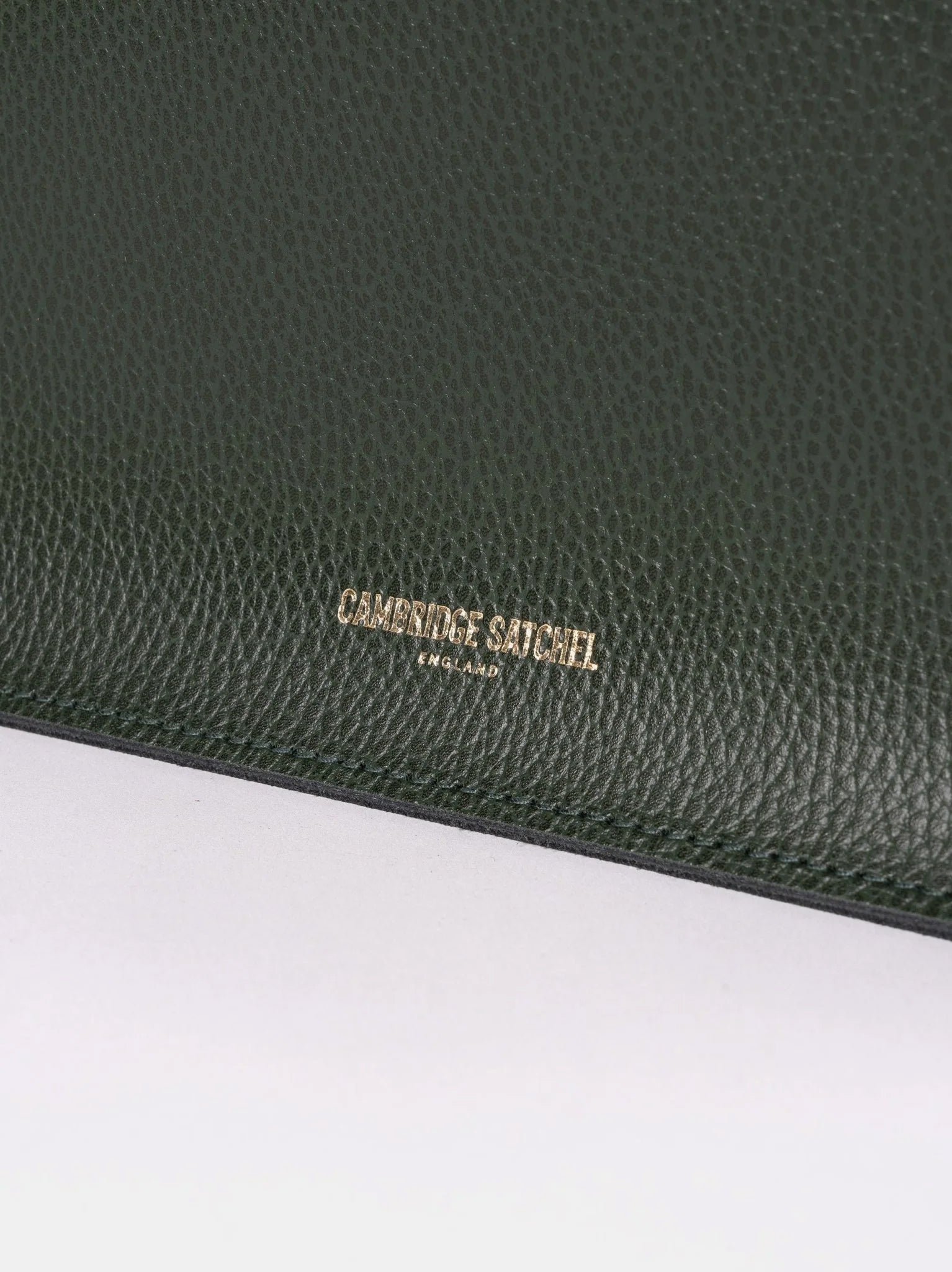 The Tote - Racing Green Celtic Grain